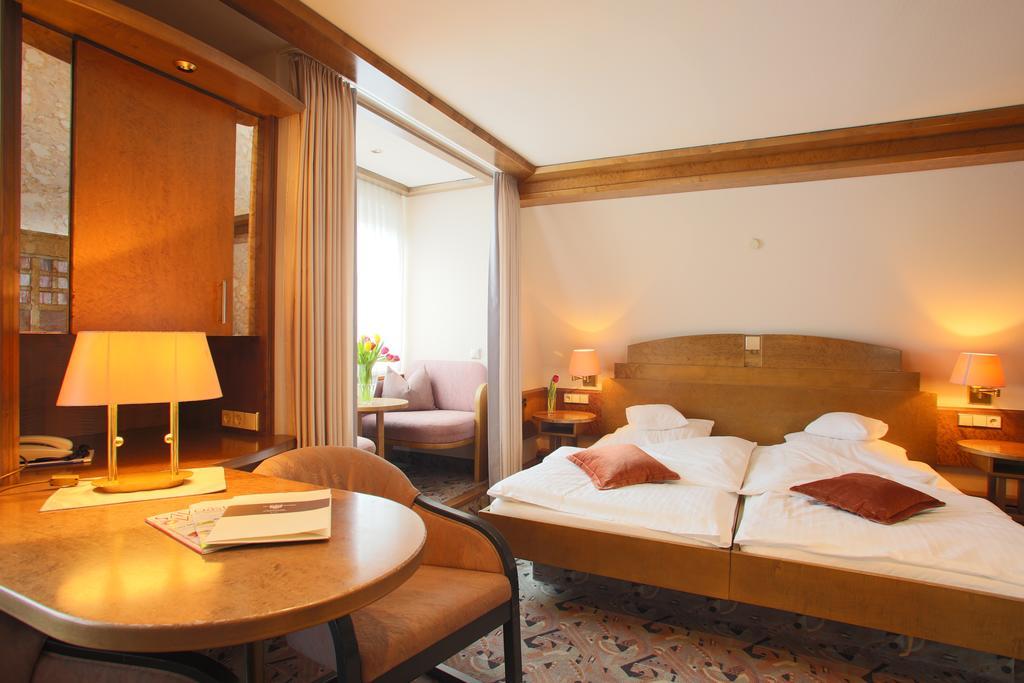 Hotel Brielhof Hechingen Buitenkant foto